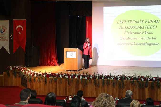 2023/05/05/trabzon-universitesi-saglik-kultur-ve-spor-daire-baskanliginin-organizasyonuyla-teknoloji-bagimliligiyla-mucadele-konulu-calistay-duzenlendi-1.jpg
