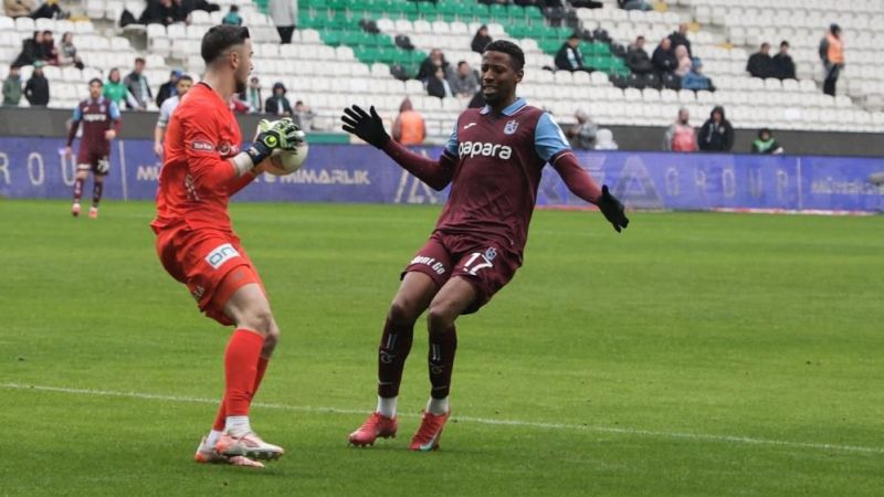 2025/03/03/konyaspor-ve-trabzonspor-golsuz-beraberlik-ile-ilk-yariyi-tamamladi-1746173557.jpg