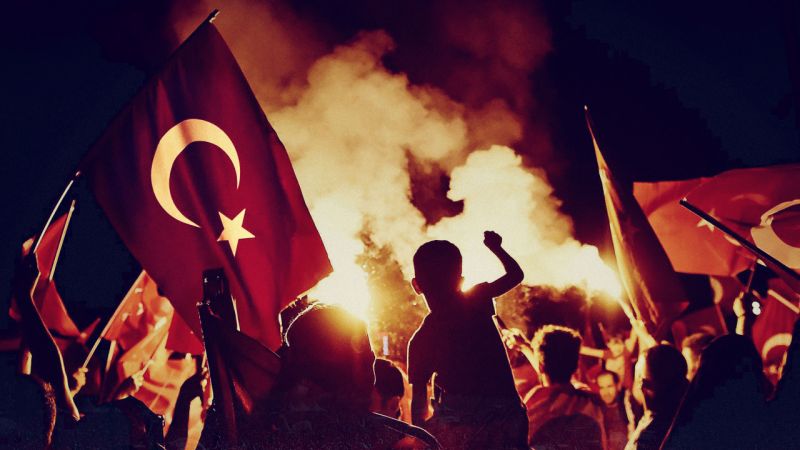 Bizler Ya İstiklal Ya ölüm diyen bir milletiz Barış Hatipoğlu