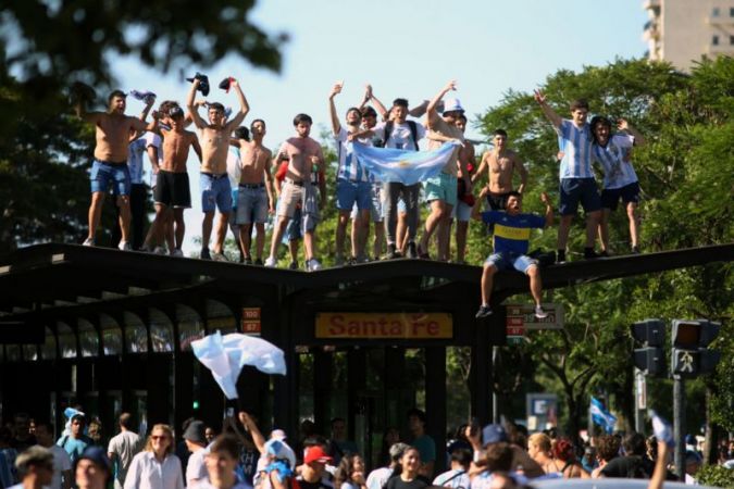 Ünlü Spor Yorumcusundan Arjantin-Trabzonspor Kıyası!