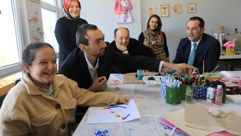 Akçaabat Belediye Başkanı Ekim'den Özel bireylere özel ilgi