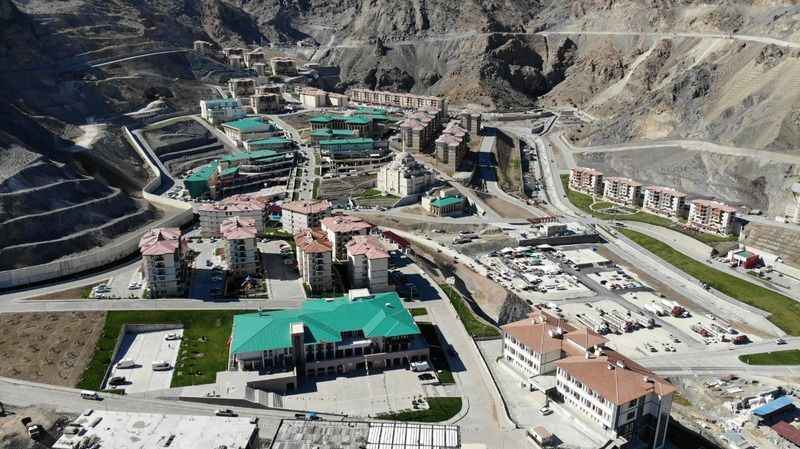 Yeni Yusufeli’nde ilk bayramlaşma!