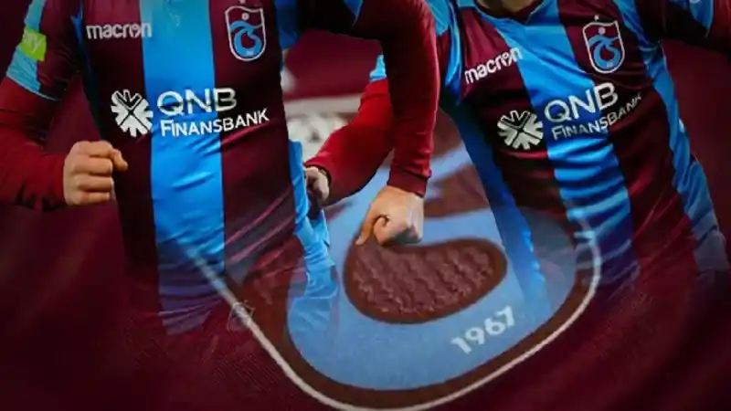Trabzonspor'dan 2 bomba birden! Golcü transferinde ters köşe!