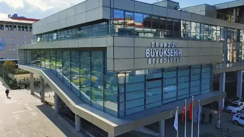 Trabzon Büyükşehir Belediyesi Geri Adım Attı! Şaibeli İlan Yeniden Yayında