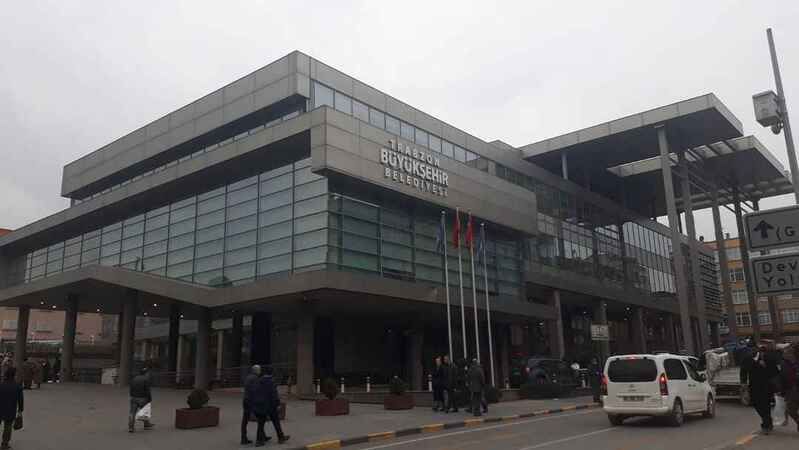 Trabzon'da İftar Polemiği! Büyükşehir Belediyesi’nden Açıklama