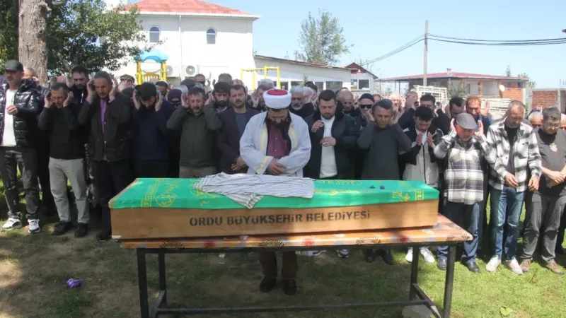 Ordu'da suda cansız bedenine ulaşılan şahıs son yolculuğuna uğurlandı