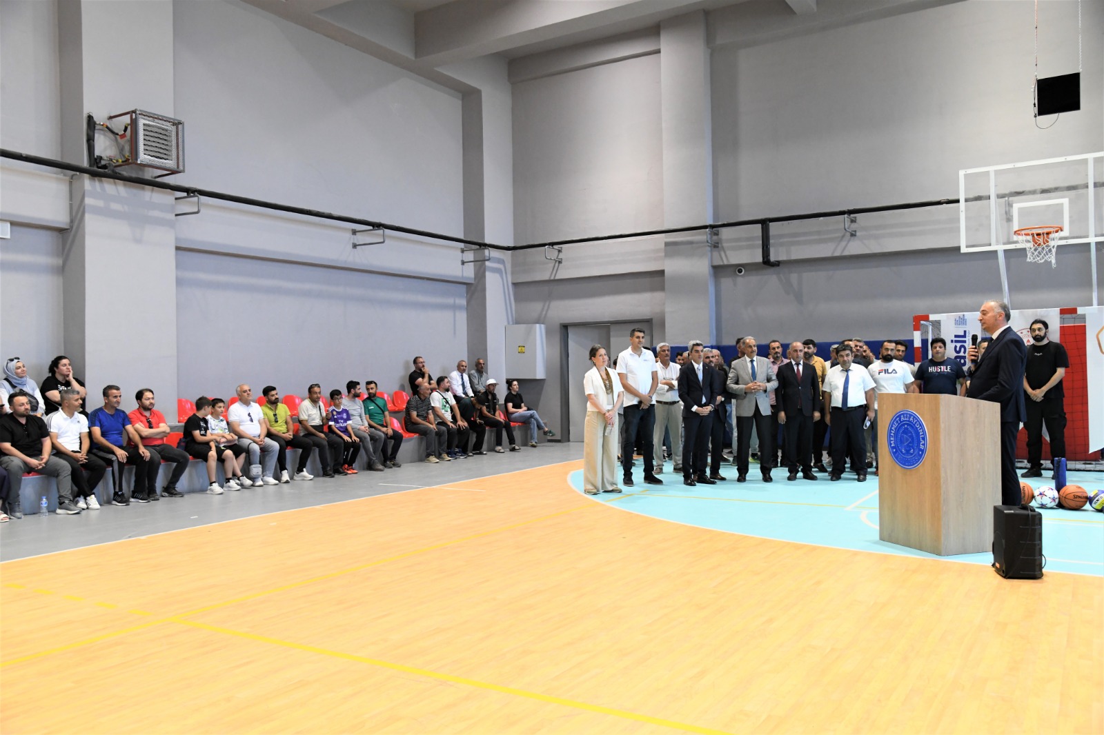 ASELSAN’ndan Malatya’daki çocuklara spor malzemeleri desteği