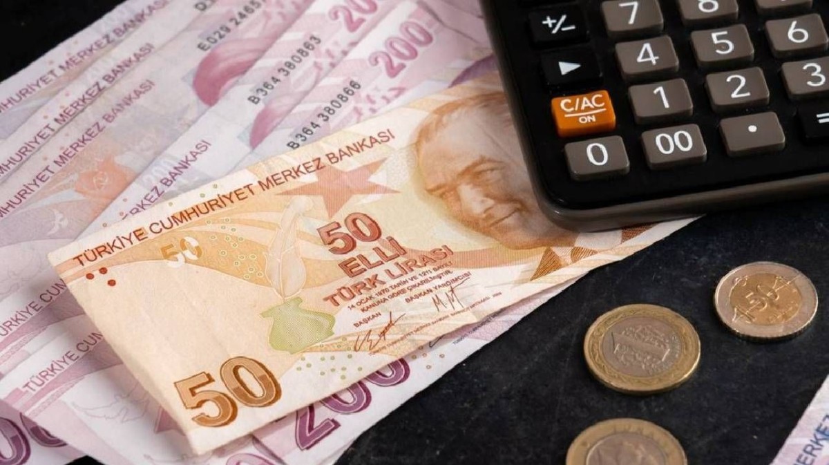 Emeklilere maaşının 33 katı ödeme
